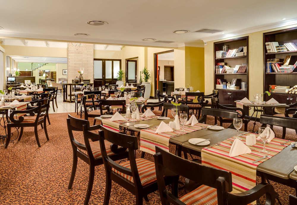 Protea Hotel By Marriott Bloemfontein Ngoại thất bức ảnh