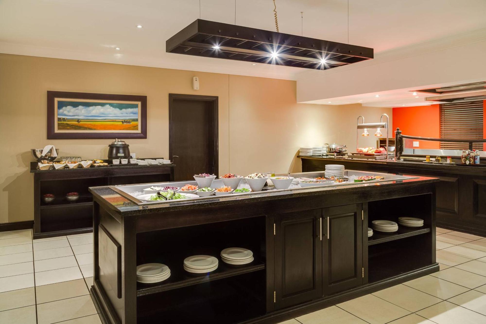 Protea Hotel By Marriott Bloemfontein Ngoại thất bức ảnh